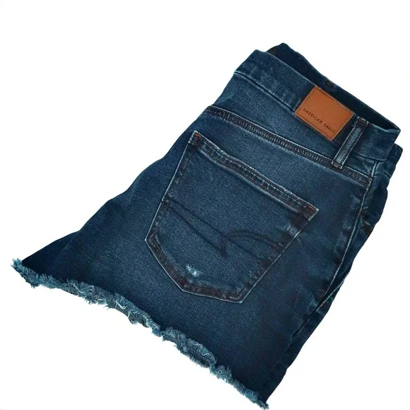 💙American Eagle~Strigid Jean Shorts - Picture 2 of 5